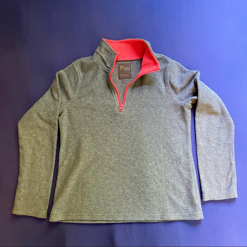 Pick any 5 for $15 Girl’s Old Navy Active Fleece Pullover Size Large
